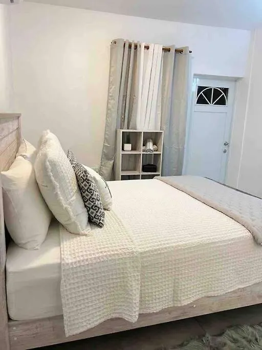 Little Cole Bay Apartment Koolbaai